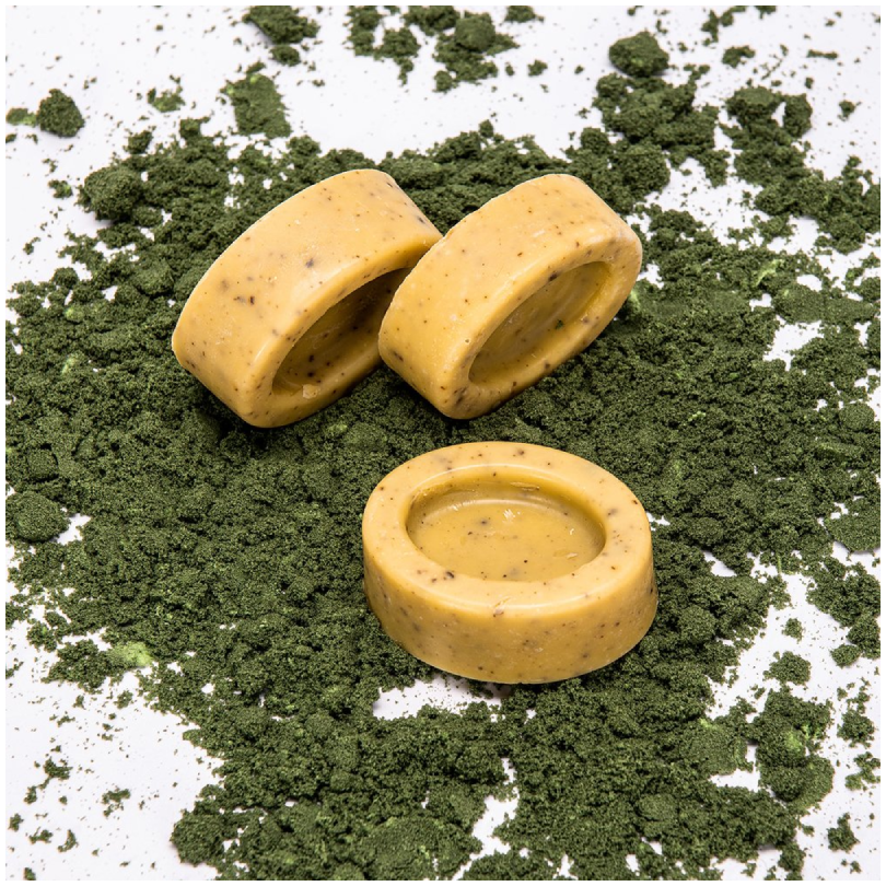 Натуральное мыло ручной работы из живой суспензии Chlorella с можжевельником Alga Spa